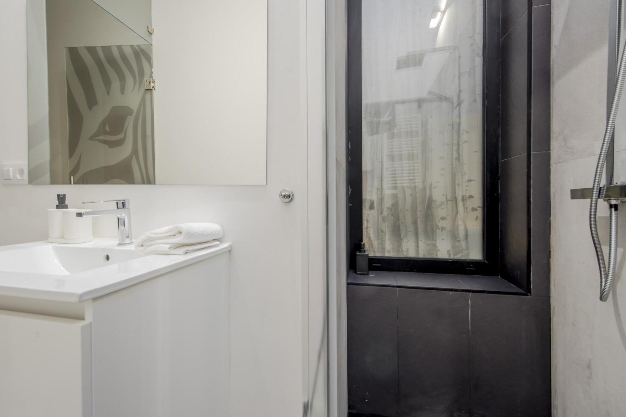 Apt Con Estilo - 5Pax En Zona Tirso-Centro E1 Madrid Exterior photo